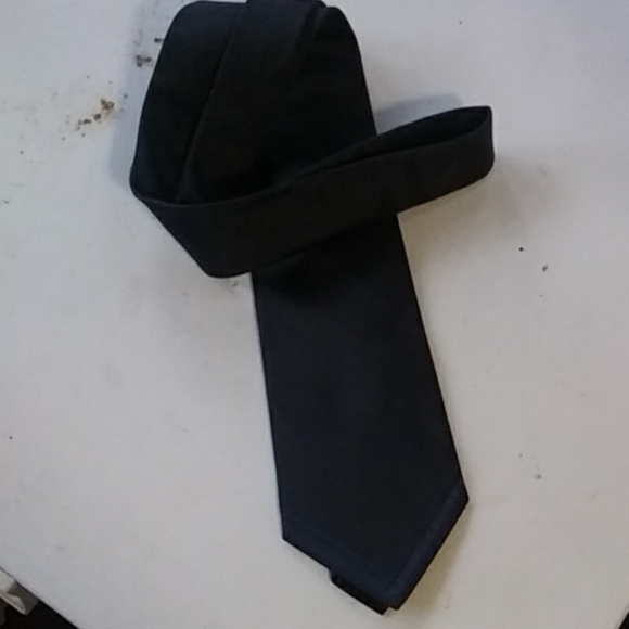 Luxury Gucci Ties - Picture 4 of 4